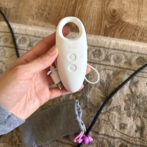 Frida White Portable Baby Soother